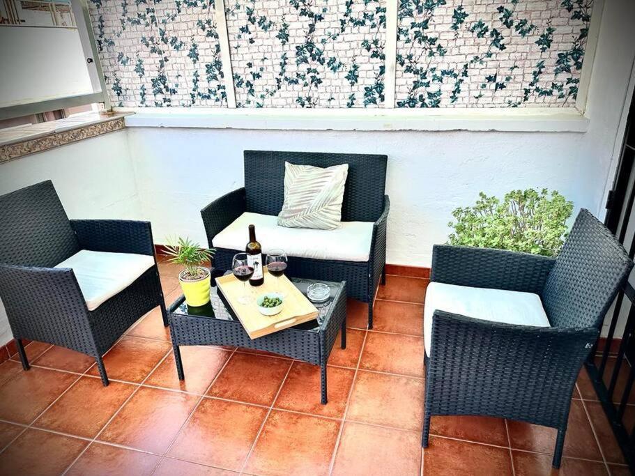 Apartamento El Rincon De Apolo. Atico Con Aparcamiento Gratis. *